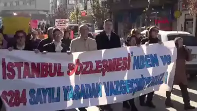 25 Kasım'da Kadınlar Şiddete Karşı Yürüdü