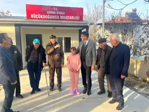 Köyün Tek Çocuğu Yaşlılarla Arkadaş Oldu
