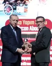 El Sanatçısı, Yaşayan Hazine Ödülü Aldı