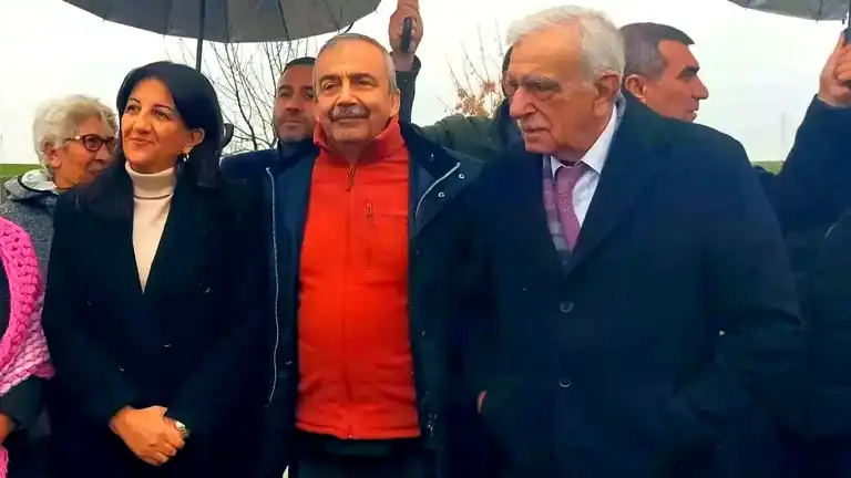 DEM Parti'den Demirtaş Ziyaretinin Ardından Barış Çağrısı