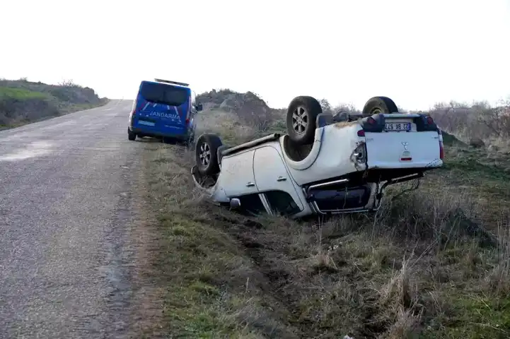 Edirne'de Yoğun Sis, Pikap Kazasına Yol Açtı