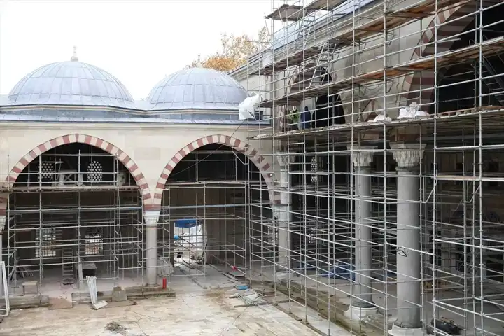 Tarihi Camide Restorasyon Son Aşaması